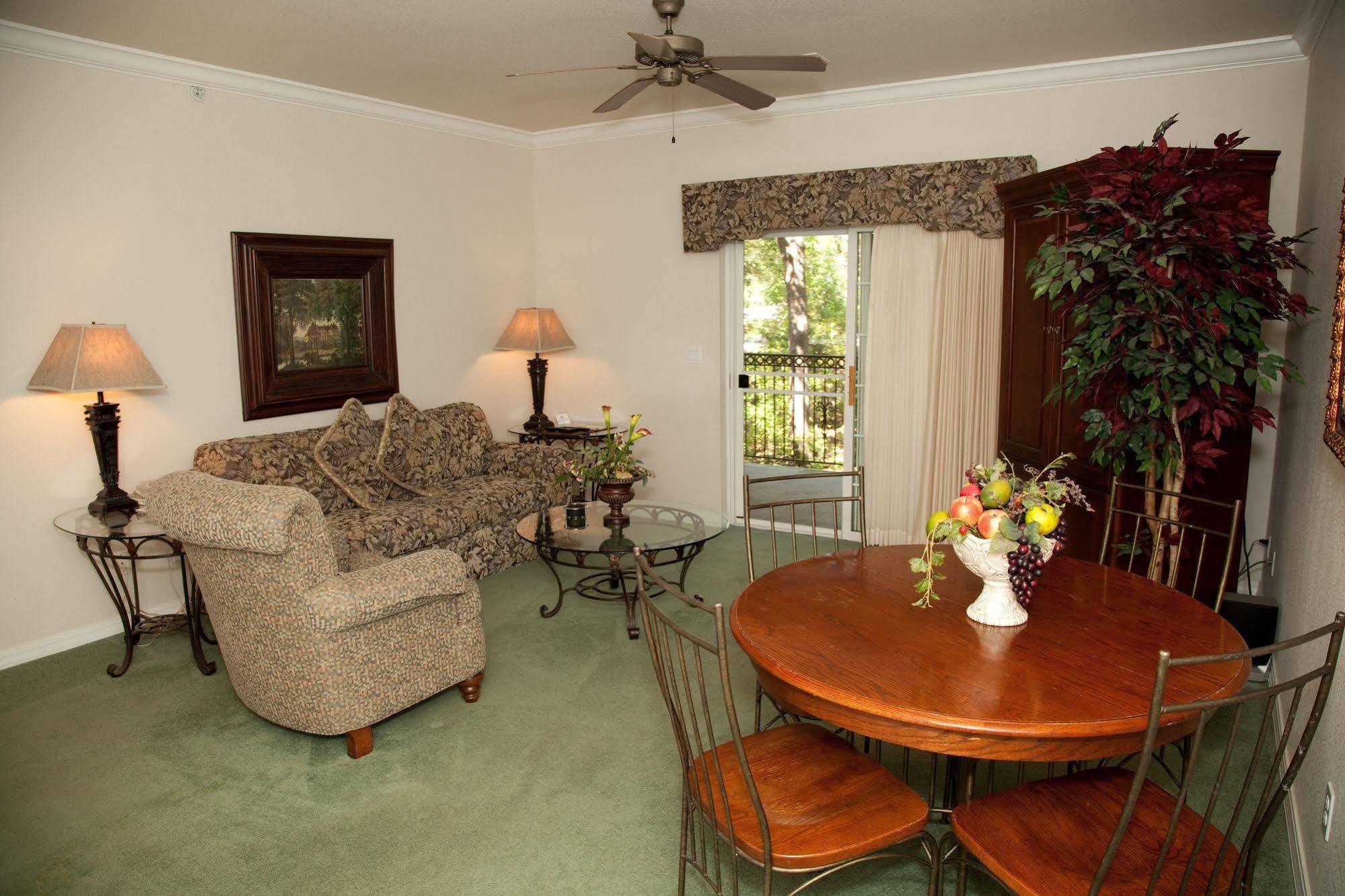 French Quarter Resort Брэнсон Экстерьер фото